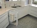 Pull out towel rail